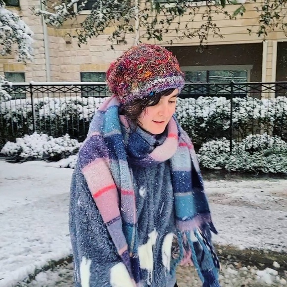 Meet your Posher, Kaileigh - Picture 1 of 1